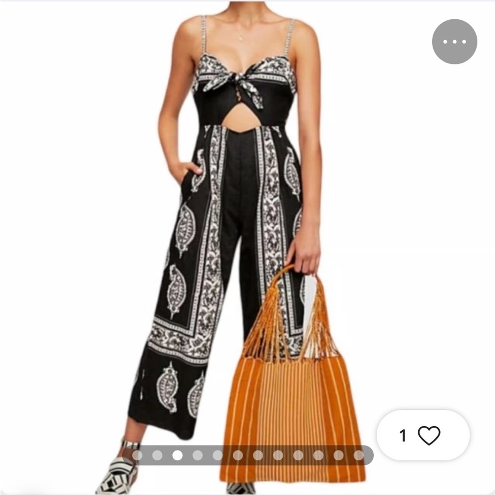 Free People Feel The Sun Paisley Bandana Linen Cutout Cropped Jumpsuit Sz 6 EUC